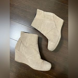 Toms Tan Ankle Boots